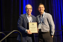 Langis Michaud reçoit le prix Bartel