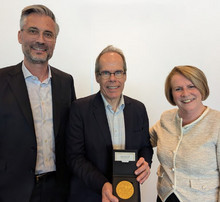 Langis Michaud reçoit le prix Mérite CIQ